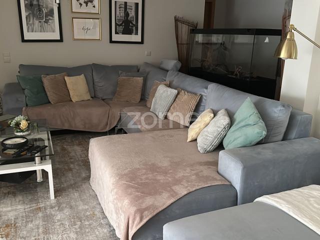 Duplex T6 com 2 suítes, varanda e elevador em Sintra