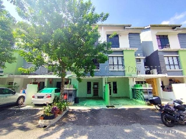 Duplex Town House Upper Unit