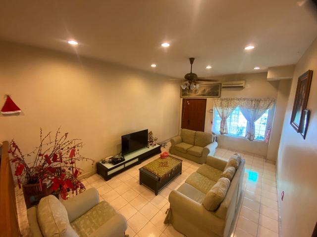DUPLEX TOWNHOUSE GROUND FLOOR CORNER Extra Land UNIT
