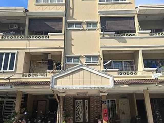 Duplex Townhouse Upper Unit Sri Mahligai Seksyen 9 Shah Alam For S