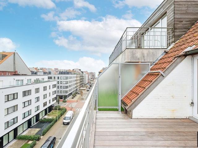 Duplex te koop voor 1125000 euro met 3 slaapkamers