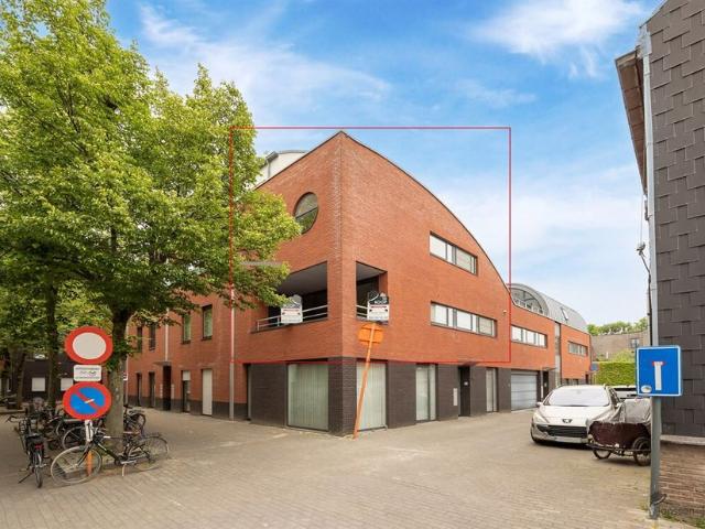 Duplex te koop voor 335000 euro met 3 slaapkamers