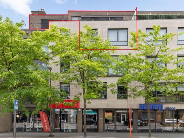 Duplex te koop voor 659000 euro met 3 slaapkamers