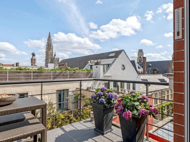Duplex te koop voor 650000 euro met 3 slaapkamers