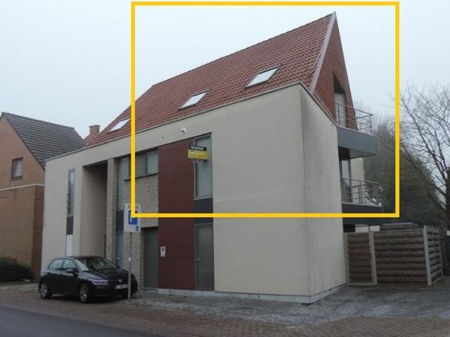 Duplex te huur voor 985 euro met 3 slaapkamers
