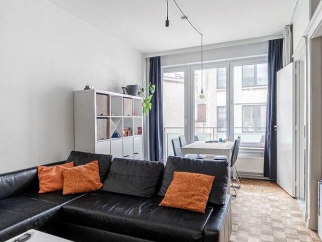 Duplex te huur in Antwerpen voor € 720 met 1 slaapkamer