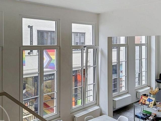 Duplex te huur in Antwerpen voor € 1.900 met 3 slaapkamers