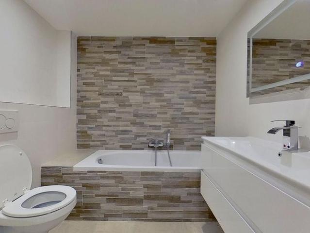 Duplex te huur in Elsene voor € 1.500 met 2 slaapkamers