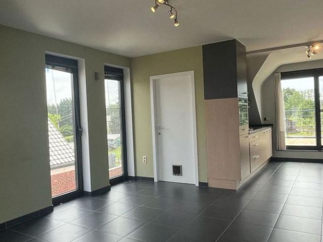Duplex te huur in Hulshout voor € 750 met 1 slaapkamer