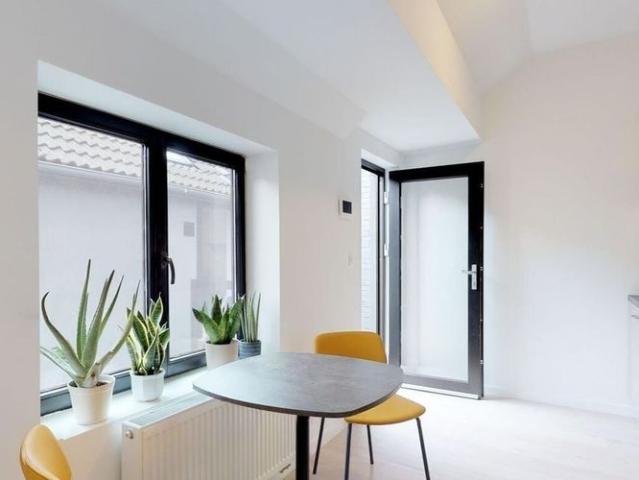 Duplex te huur in Leuven voor € 980 met 1 slaapkamer