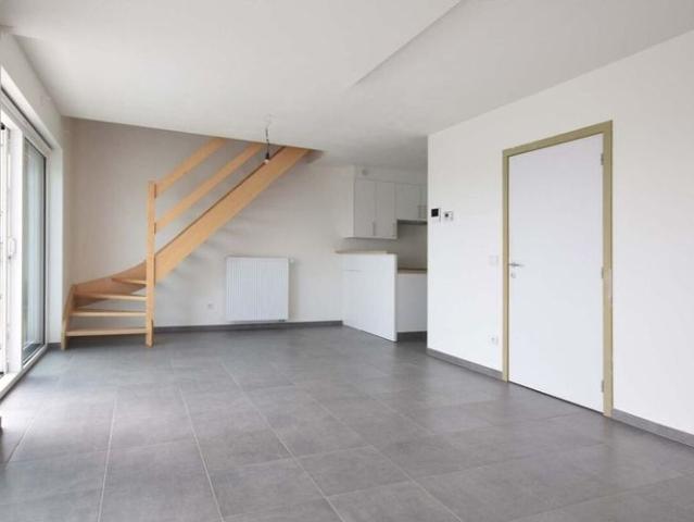 Duplex te huur in Lichtervelde voor € 675 met 2 slaapkamers