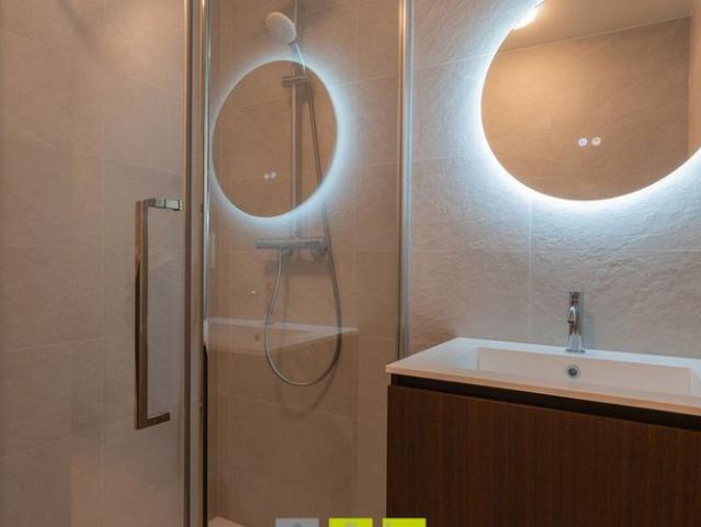 Duplex te huur in Maaseik voor € 1.250 met 2 slaapkamers