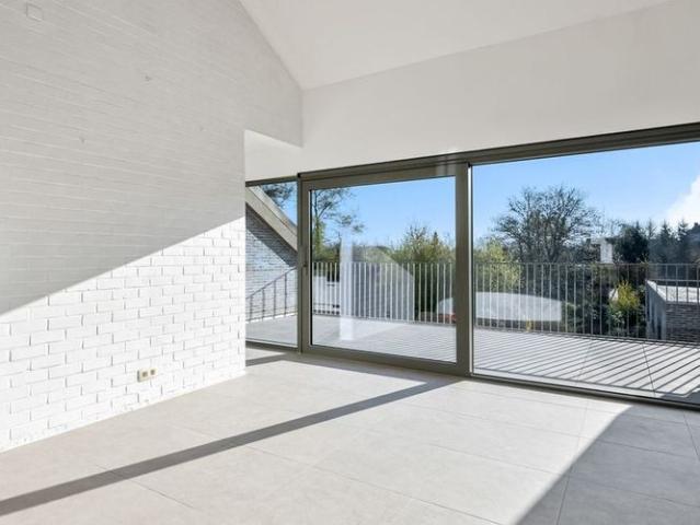 Duplex te huur in Nederhasselt voor € 1.250 met 3 slaapkamers