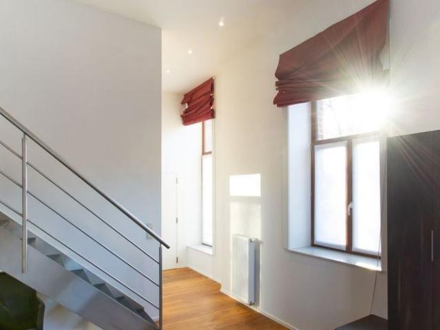 Duplex te huur in Oudergem voor € 1.900 met 2 slaapkamers