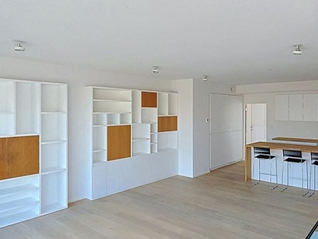 Duplex te huur in Schaarbeek voor € 2.050 met 3 slaapkamers