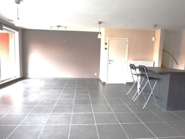 Duplex te huur in Sint Kruis voor € 895 met 2 slaapkamers