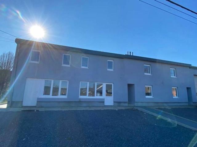 Duplex Triplex en Location à Sainte Ode