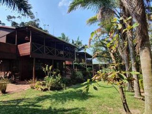 duplex unit on the market in tranqui.