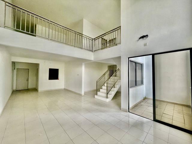 DUPLEX UNITLaman Tasik Condo Bandar Sri Permaisuri Cheras