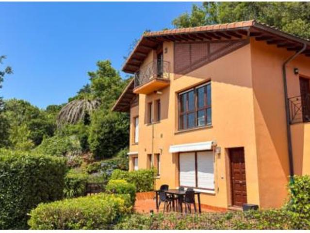 Dúplex Venta Comillas, Comillas