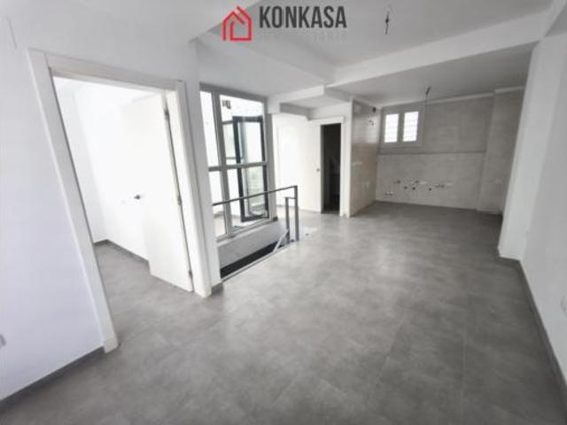 Dúplex Venta Espera, Carija