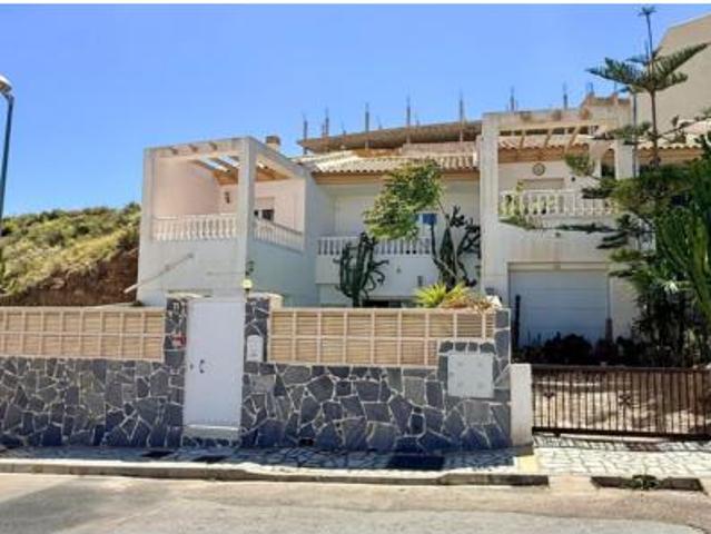 Dúplex Venta Laroya, Laroya