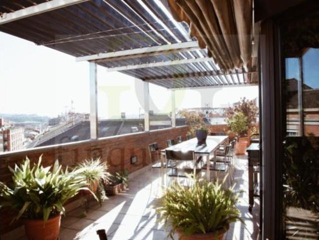 Dúplex Venta Manresa, Plaça de Catalunya