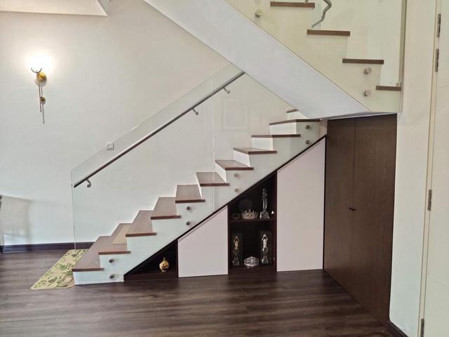 Duplex VillaStyle Condo 280 Park Homes 3Storey Luxury Condo