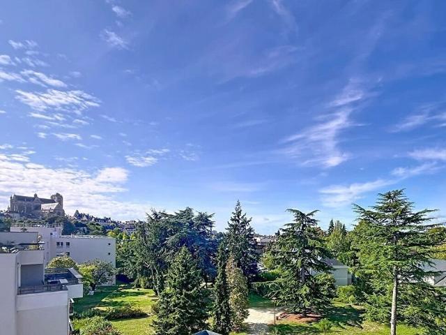Duplex vue sur parc arboré 89m² Le Mans