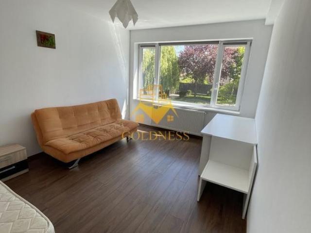 Duplex/Casa, Europa, Eugen Ionesco, Frunzisului, Observatorului, Garaj