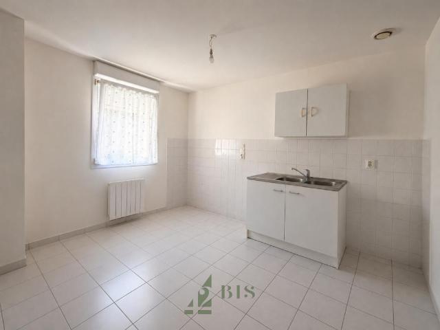 DUPPLEX 95 m² 5 pièces