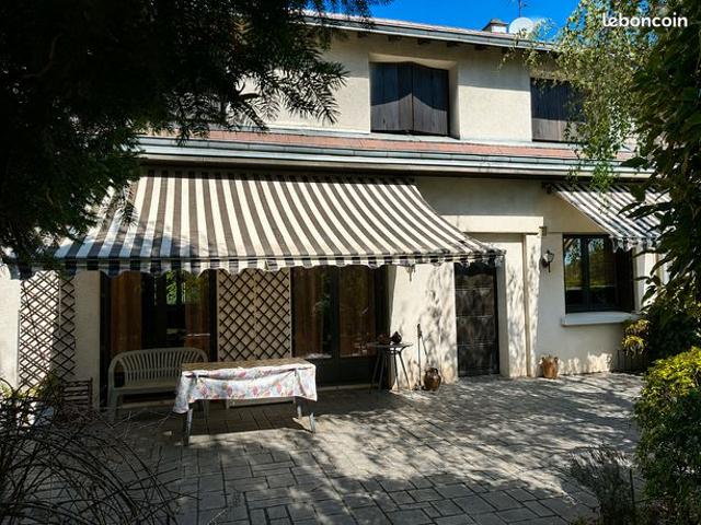 DURTOL – Maison familiale de 143,5 m² avec jardin arboré