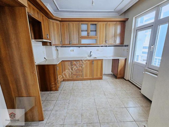 Durugölde Sahile Çok Yakın 4. Kat 130 M2 Acil Satılık Daire