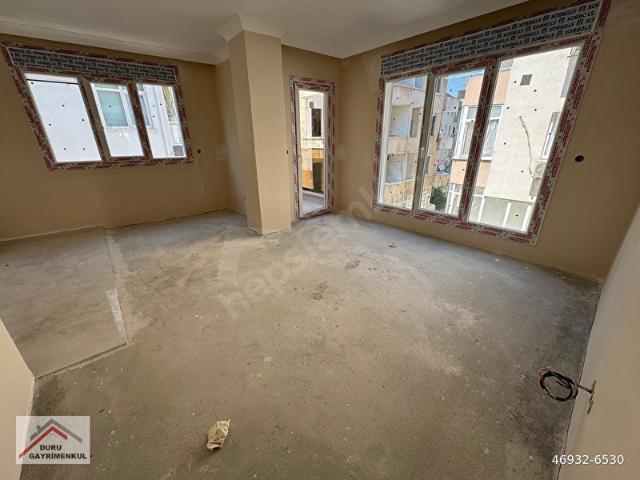 Duru'dan Çınarda Sıfır 2.Kat 1+1 Balkonlu Net 51m2 Daire.