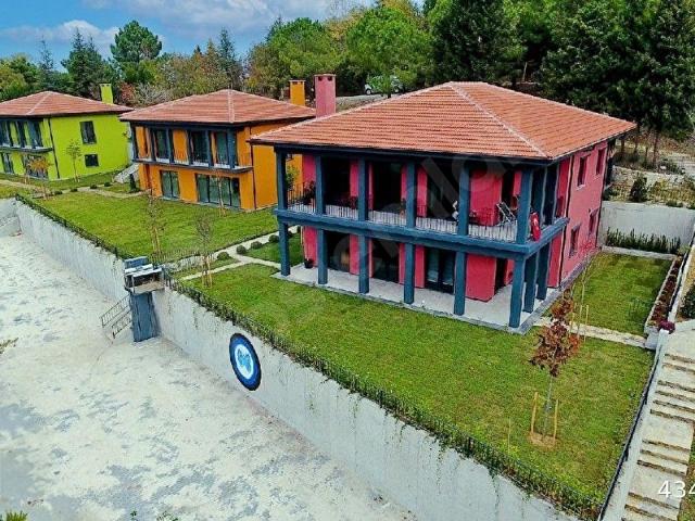 Durusu park Orman Evlerin de satılık Villalar