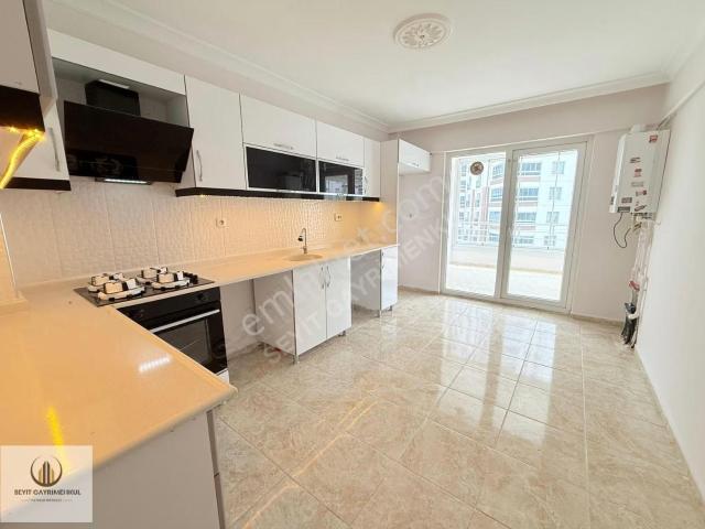Duralialıç Mh.6.kat Konumlu Ultra Lüx Yapılı Masrafsız 3+1_140m2