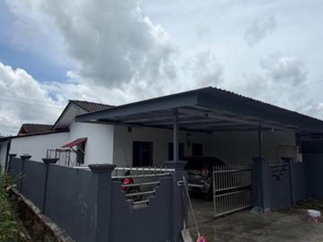 Duranda Mas CORNER 1 Tingkat Tengah Batu 18 Kch Serian