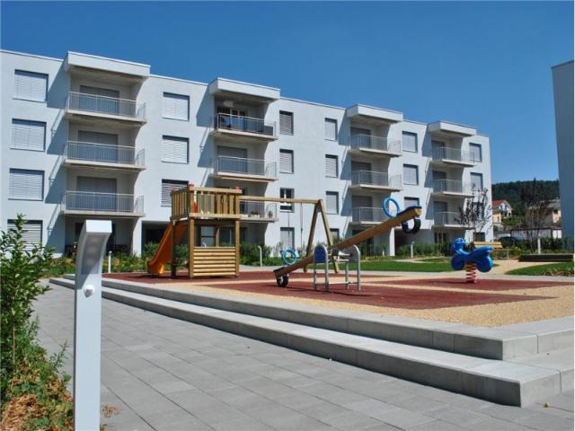 Durchgehende Wohnung