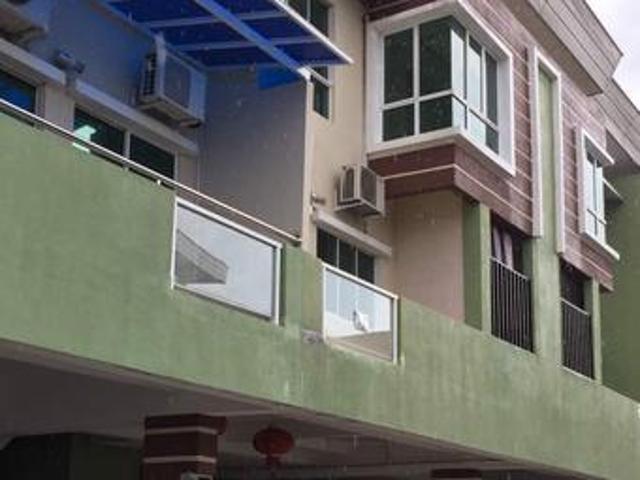 Duta Garden 1700 sf 3Bed3Bath Forest Hill The Garden Beverly