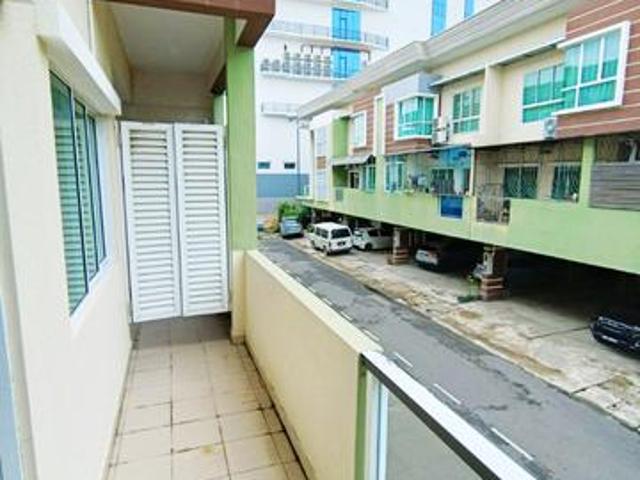 Duta Garden 2 Storey Townhouse Bundusan 24 Hours Security