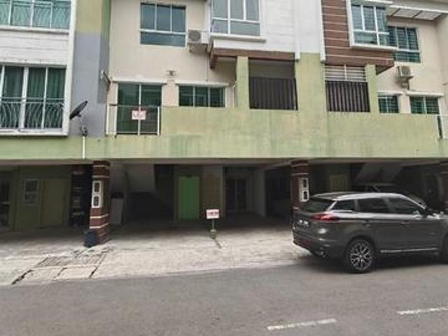Duta Garden Townhouse Bundusan Penampang KK For Sale