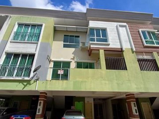 Duta Garden Penampang Bundusan Townhouse For Sale