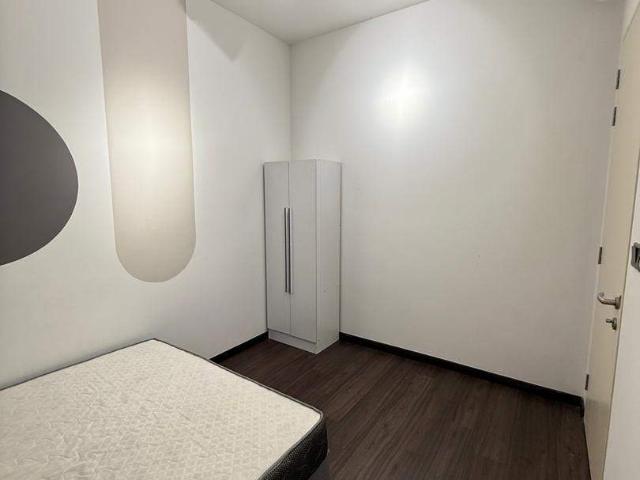 Duta Park Middle Room