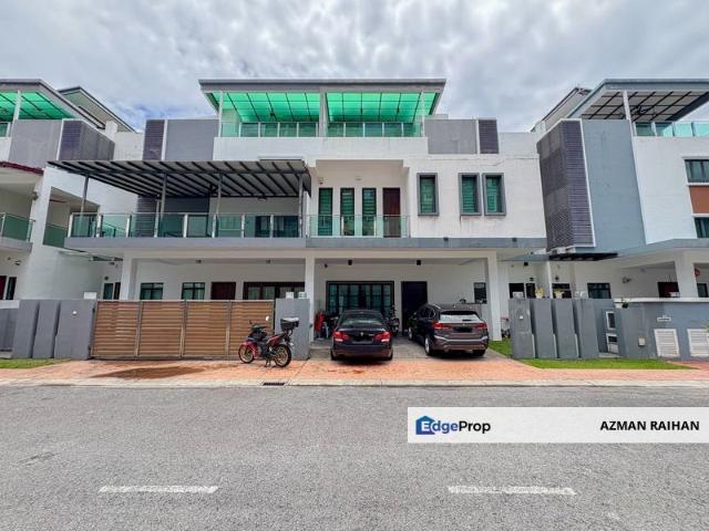 Duta Suria