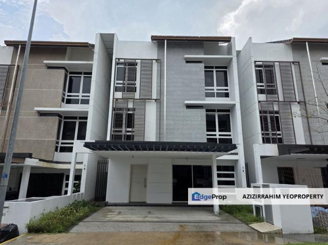 Duta Villa, Presint 14