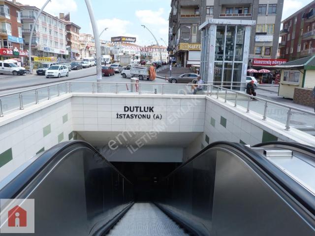 Dutluk Metroya 300 Mt 3+1 Asansörlü, Ebeveyn Banyolu