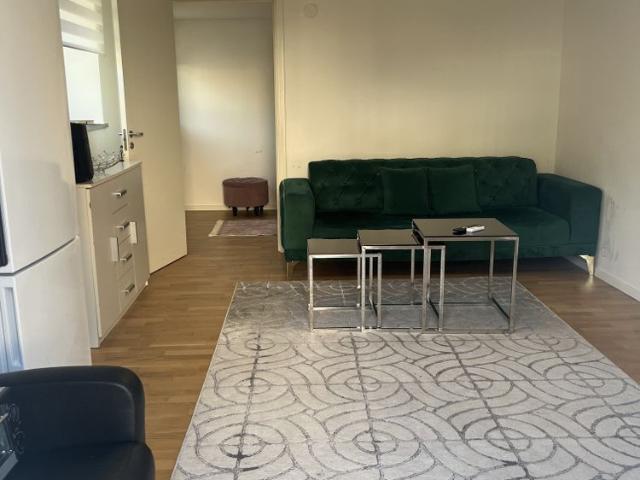 Duvbergsvägen, Vårby