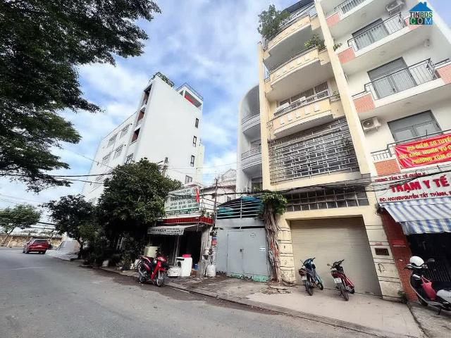 Duy Nhất Nhà Bán Mặt Tiền KD Đ. Nguyễn Tất Thành, Quận 4 DT 4m*20m Vuông Chuẩn Đẹp Dòng Tiền