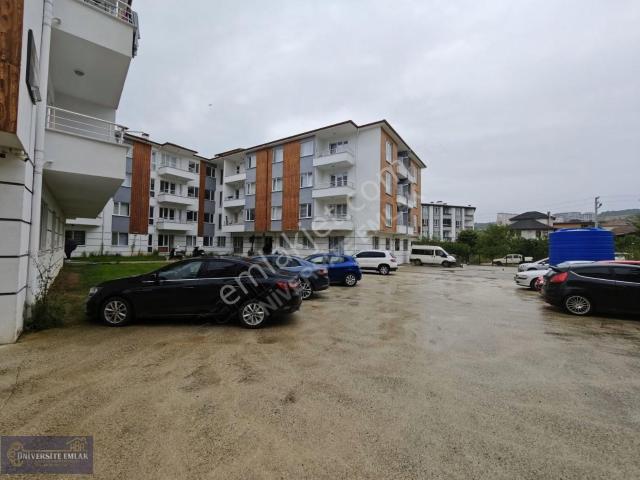 Düzce Üniversite Yanı 1+1 Eşyalı Satılık Daire Güney C. Arakat !