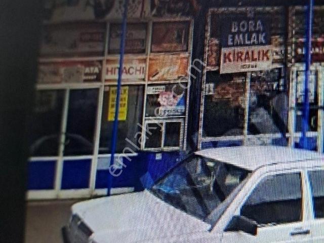 Düzce Yeni Sanayide aziziye Mh. Kiralık 100 M2 İşyeri